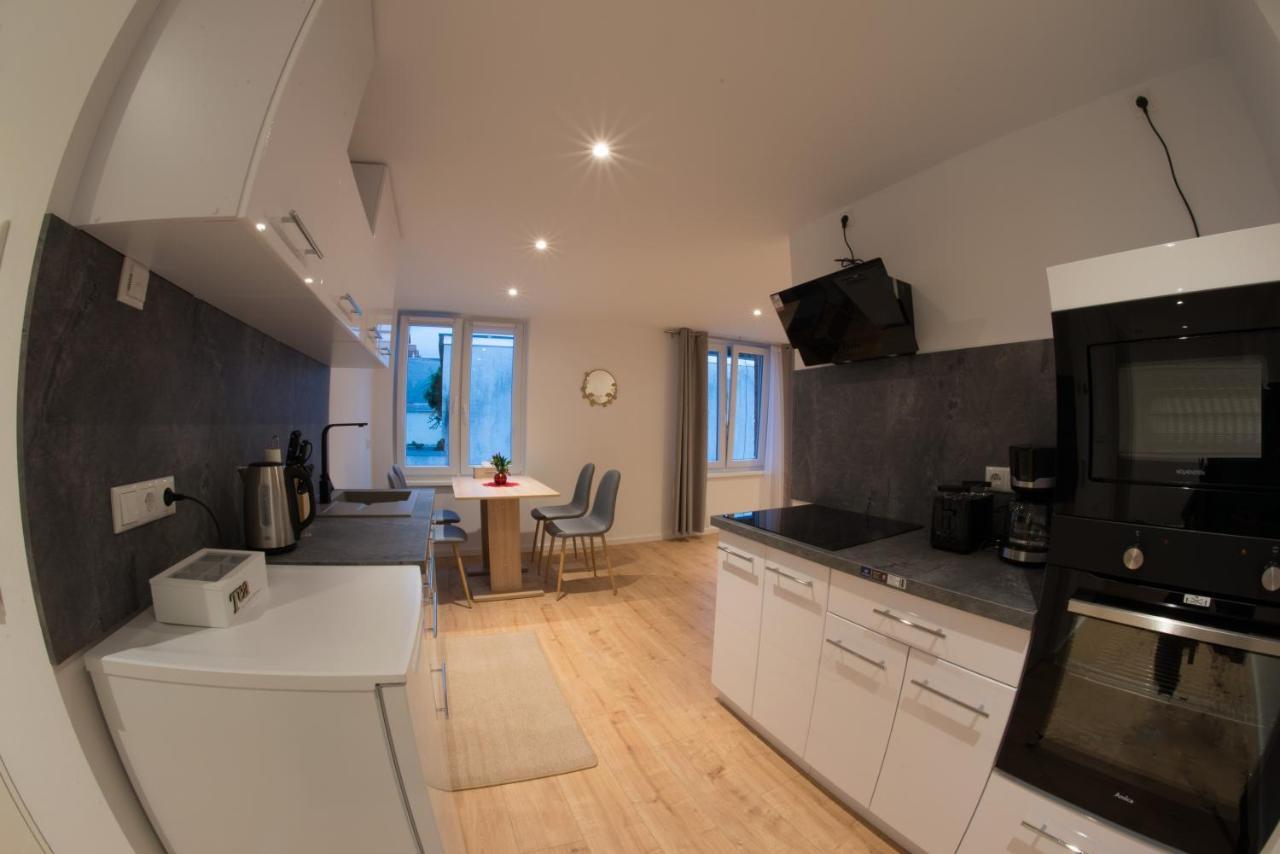 Apartment Schoene 54 M², Zentrumsnah, Kingbett Erfurt