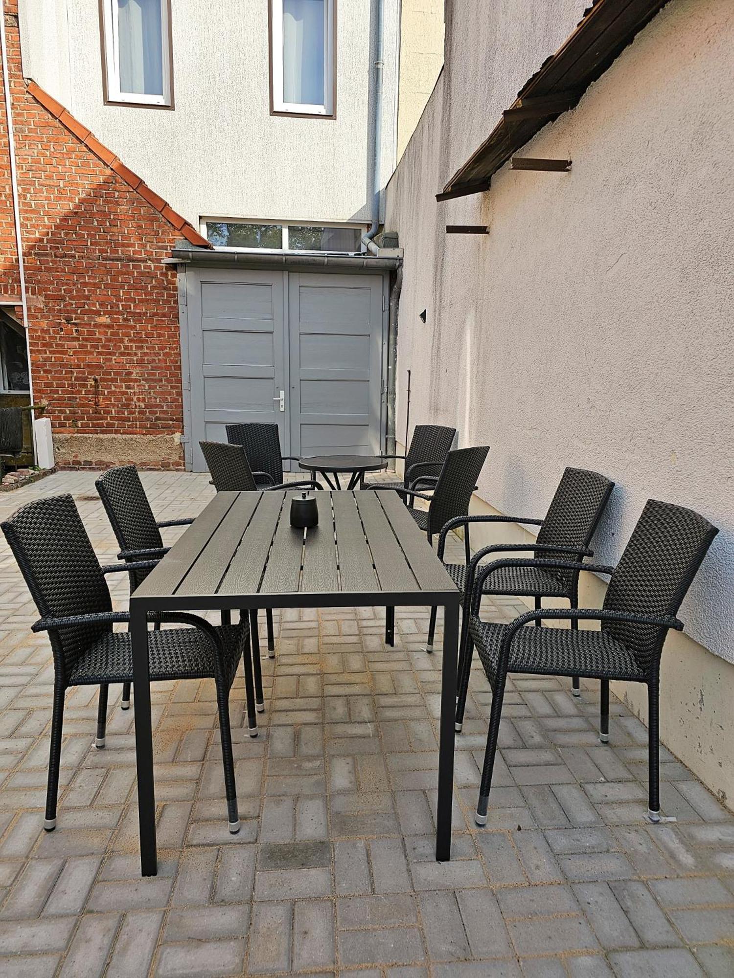 Schoene 54 M², Zentrumsnah, Kingbett Appartement *